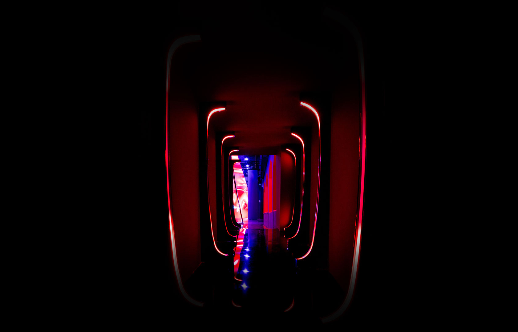 PLOOM – Global launch for Special Edition Red by Ora Ïto during Milano Design Week
